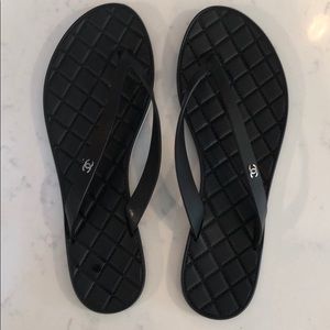 Chanel Leather Strap CC Quilted Flip Flop Sandals